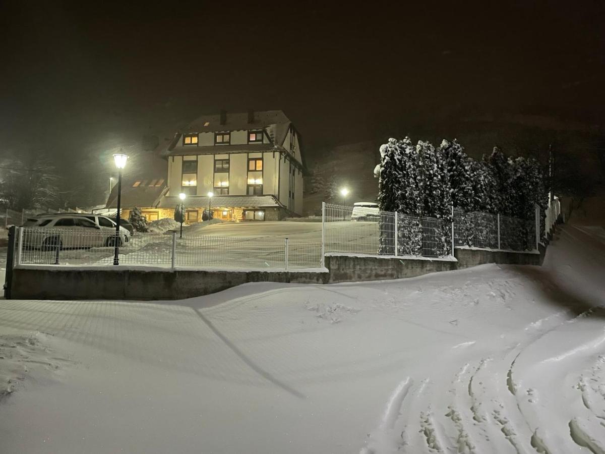 Villa Mramor Brzeće Exteriér fotografie