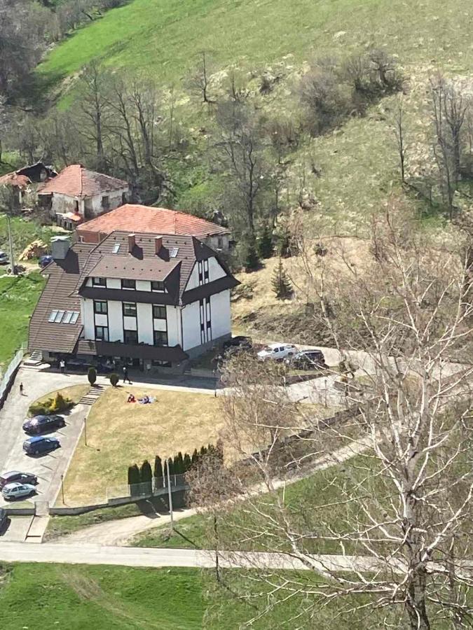 Villa Mramor Brzeće Exteriér fotografie