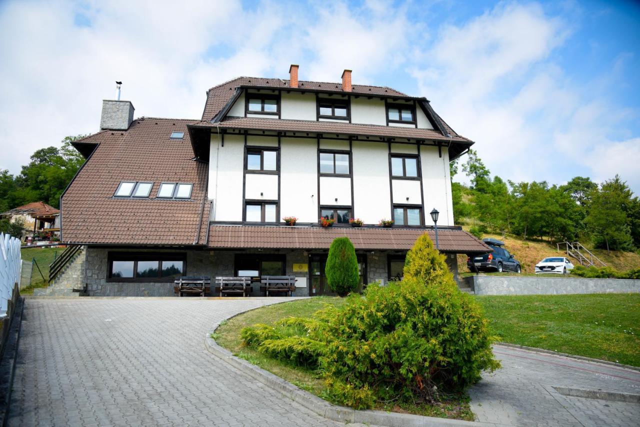 Villa Mramor Brzeće Exteriér fotografie