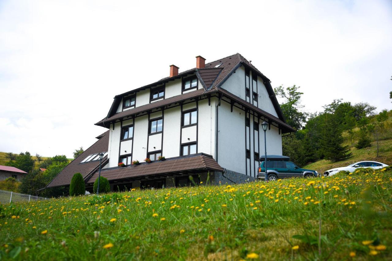 Villa Mramor Brzeće Exteriér fotografie